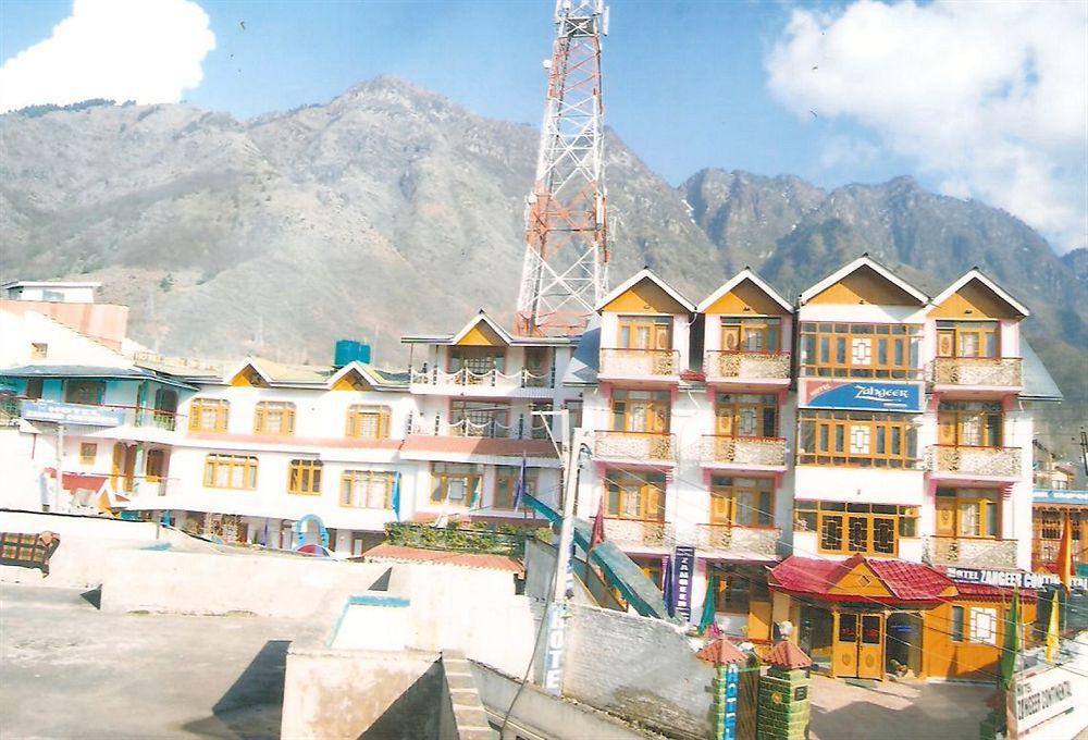 Hotel Zahgeer Continental - Srinagar Extérieur photo